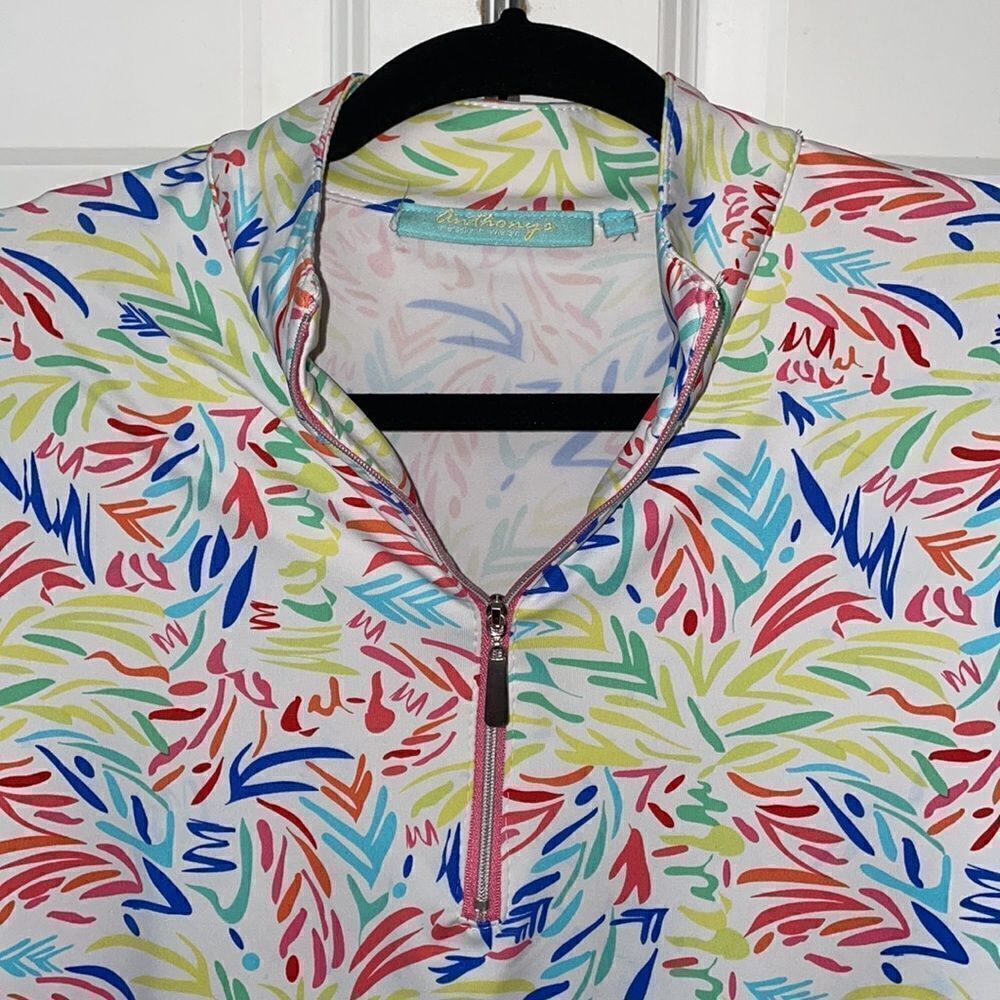 Anthony’s multi colored pullover - Picture 2 of 6